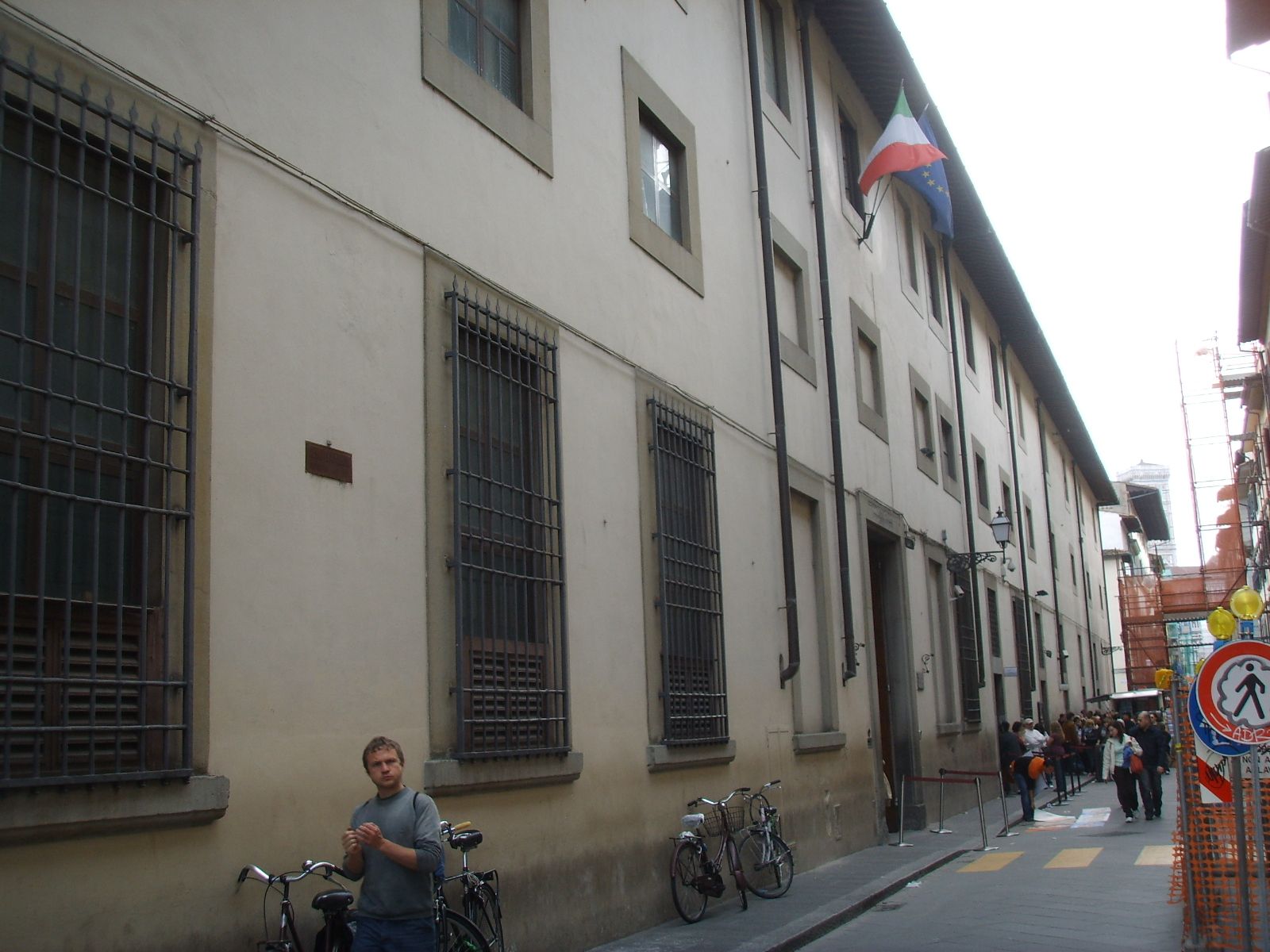 Accademia Gallery 1/2